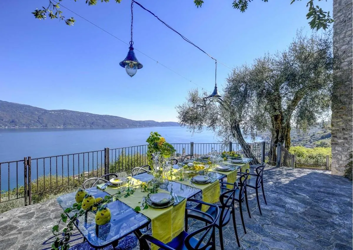 Lemon Garden Retreat - Villa Aura Gargnano